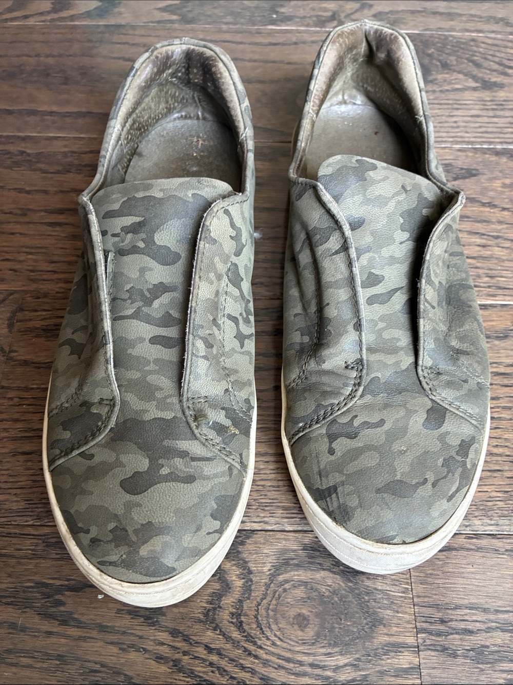 JSlides Slip-On Camo Sneakers
